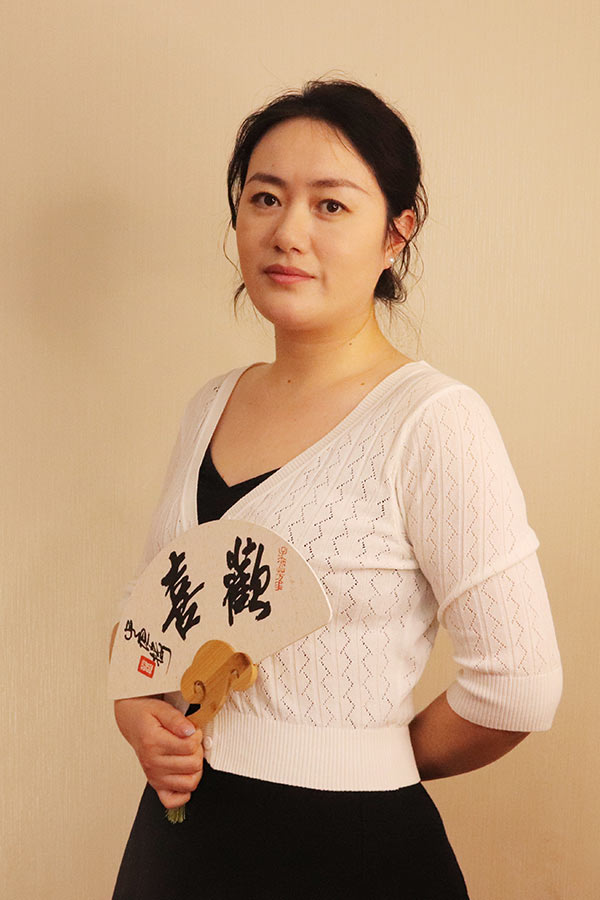 紫阳石亚利 研究生学历,毕业于陕西师范大学