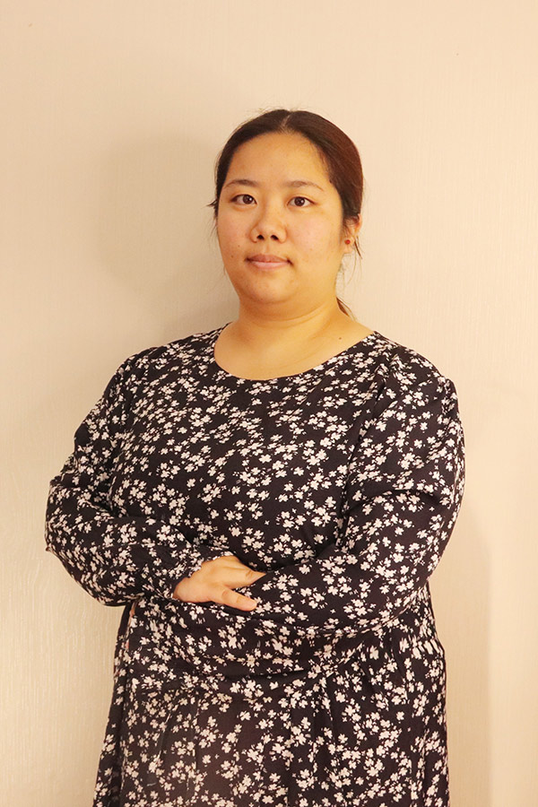 紫阳候洋  本科学历，优秀班主任